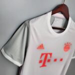 Segunda equipación Stadium Bayern de Múnich 2020/21 - Imagen 3