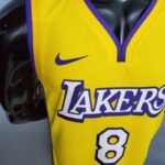 Camiseta Los Ángeles Lakers V-neck City Edition Yellow - Imagen 3