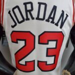 Camiseta Chicago Bulls White Edition 23 - Imagen 6