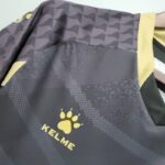 Tercera equipación Alavés 2020/21 - Imagen 6