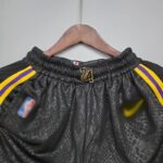 Pantalón corto Lakers Pants Black - Imagen 3