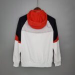 Cortavientos Nike Liverpool 2021/22 - Imagen 2