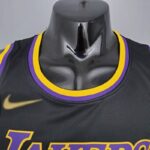 Camiseta Los Ángeles Lakers Bonus Edition Black 2021 diseño frontal cuello redondo