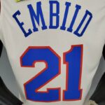 Camiseta Philadelphia 76ers Bonus Edition Beige - Imagen 10