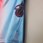 Pantalón corto Miami Heat City Edition Pink Blue Gradient Color - Imagen 6