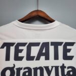 Segunda equipación Stadium Chivas 2020/21 diseño dorsal