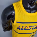 camiseta all star amarillo parte delantera con detalles azules