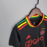 Mini conjunto Ajax “conmemorativa Bob Marley” 2021/22 - Imagen 3