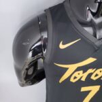 Camiseta Toronto Raptors black gold Edition - Imagen 3