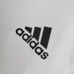 Cortavientos Adidas Manchester United 2021/22 - Imagen 5