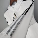 Cortavientos Adidas Manchester United 2021/22 - Imagen 7