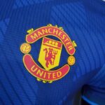 Tercera equipación Player Version Manchester United 2021/22 logo