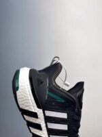 Equipment plus BOOST black white green - Imagen 8