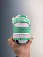 NK SB Dunk Low Pro - Team Green DD1503-105 - Imagen 4