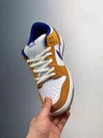 SB dunk low laser orange - Imagen 3