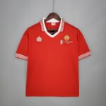 Camiseta local Retro Manchester United 1977