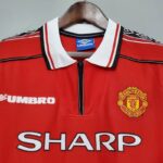 camiseta manchester united 1998-99 pecho