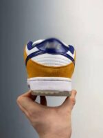 SB dunk low laser orange - Imagen 5