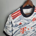 Tercera equipación Stadium Bayern de Múnich 2021/22 - Imagen 9