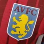 Primera equipación Player Version Aston Villa 202122