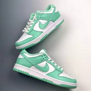 SB Dunk Low Pro