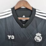 cuello de la camiseta 120 aniversario real madrid