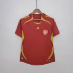 Camiseta calentamiento “Teamgeist” Arsenal 2021 adelante