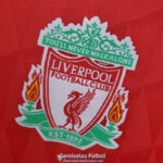 camiseta liverpool 2011 escudp