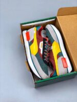 zapatilla Puma Future Rider Play amarillo marron caja