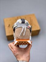 zapatilla central saint martins Future Rider Beige rojo talon