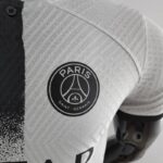 Camiseta PSG tercera equipación 2022-2023 Versión jugador escudo