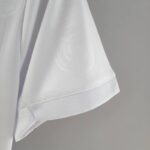 Camiseta Real Madrid primera equipación 2022-2023 femenino manga