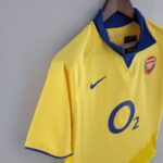 PECHO LATERAL Camiseta del Arsenal Segunda Equipación 2223 Versión Aficionado