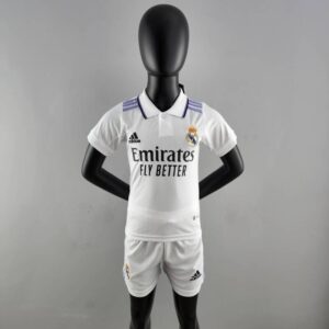 Mini conjunto Real Madrid Primera equipación 22/23