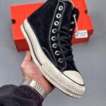 Converse top couple high-top casual sneakers