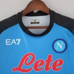 camiseta del Napoli 2022-23 local pecho
