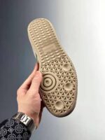 Adidas Samba OG running shoes planta