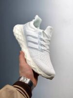 Zapatilla Ultra Boost Web DNA Sneakers lateral 2