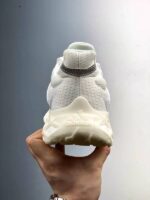 Zapatilla Ultra Boost Web DNA Sneakers talón 2