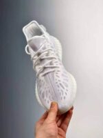 zapatillas deportivas yeezy frontal