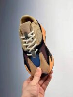 Adidas Yeezy Boost 700 Runner lateral