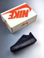 NIKE AIR FORCE 1 LOW STUSSY BLACK SNEAKERS con caja