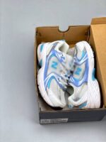 New Balance 530 Retro New Balance en caja