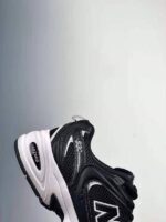 New Balance 530 Retro Running Shoes talón 1