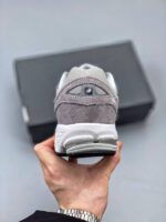 New Balance 860 talón 1