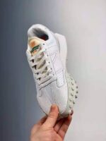 New XC-72 Running Shoes lateral