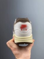 Zapatilla Air Max 1 Running Shoe talón 2