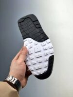 Nike Air Max 1 x Patta Running Shoes planta