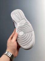 Nike Dunk Low Retro White planta