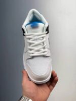 Nike Dunk SB Low Laser Blue Casual Sneakers frontal